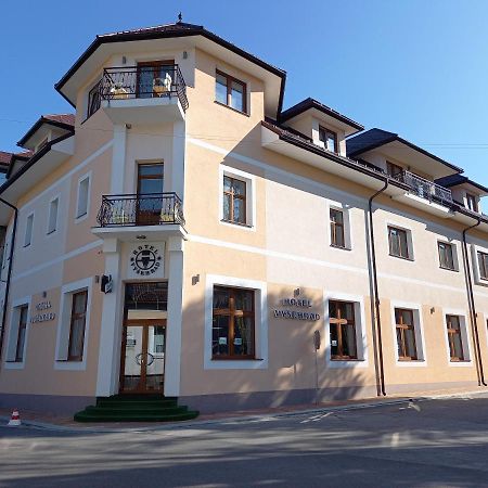 Hotel Vysehrad Turčianske Teplice Extérieur photo